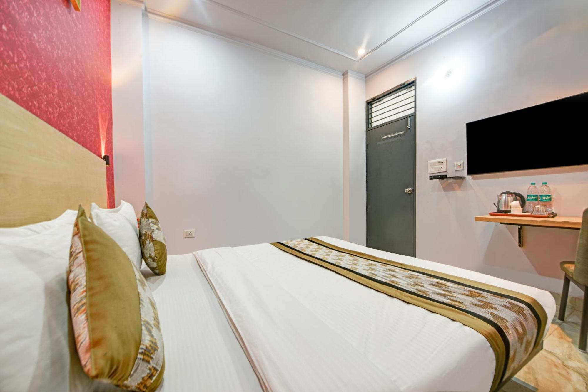 Royal Spark Inn1 - Medicity Gurugram, Near Medanta Hospital Gurgaon Zimmer foto