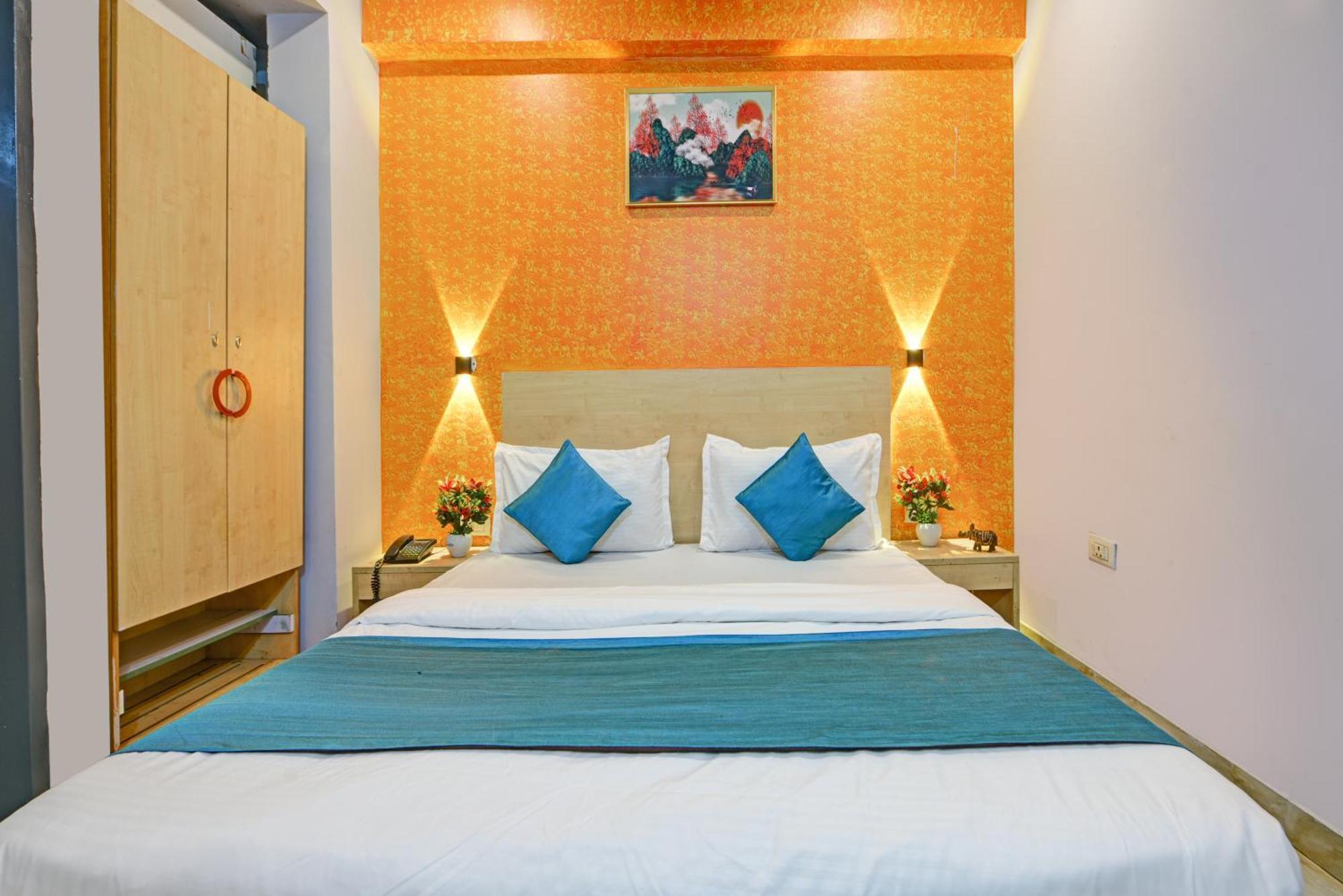 Royal Spark Inn1 - Medicity Gurugram, Near Medanta Hospital Gurgaon Exterior foto